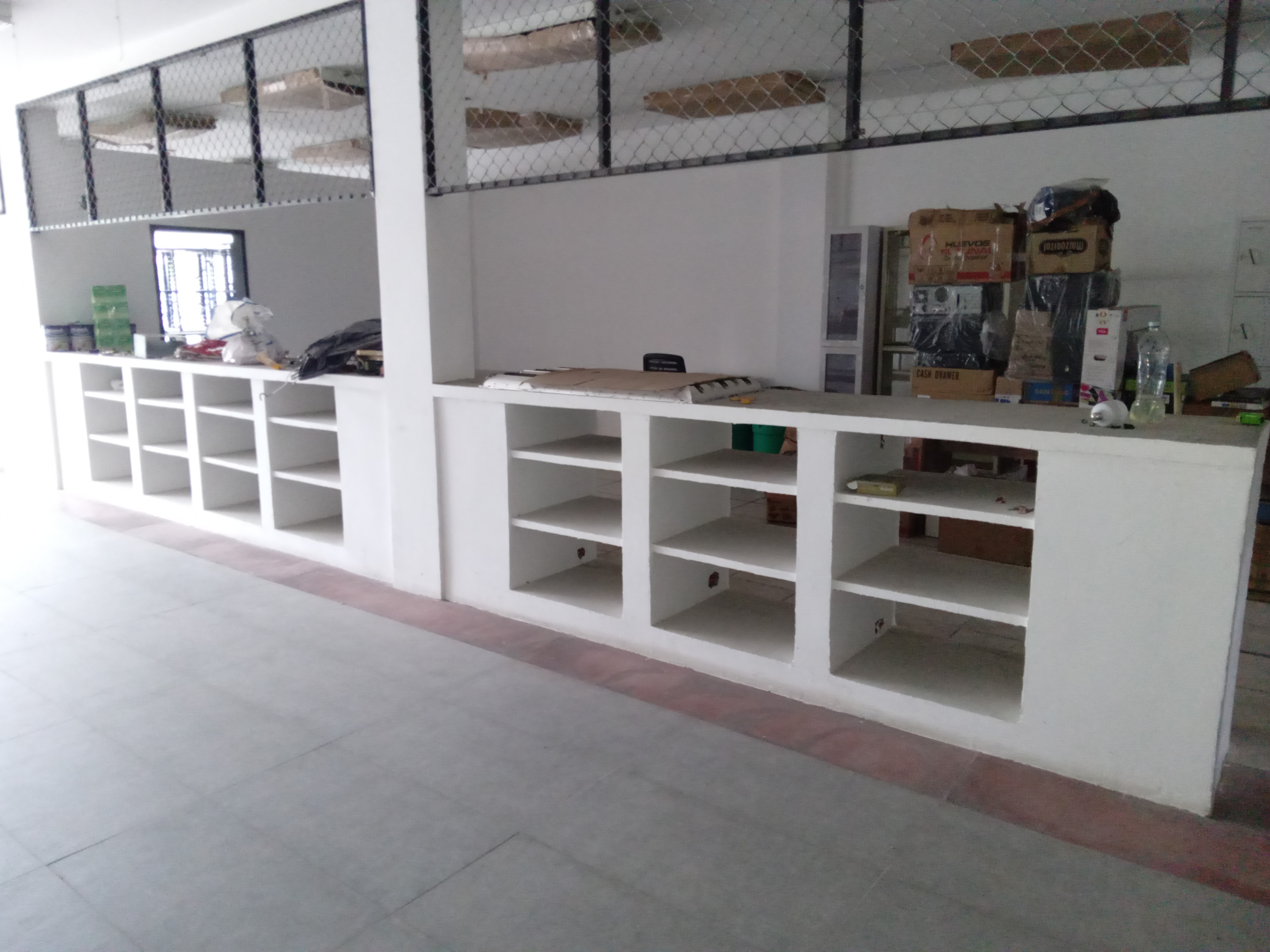 LOCAL COMERCIAL EN AVENIDA CIRCUNVALACIÓN NORTE